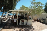 Pool bar of Coralli Bungalows, Livadakia, Serifos