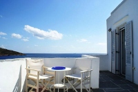 Sea view veranda, Akrotiraki Apartments, Platys Yialos, Sifnos