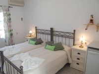 Double bed, Efrosini Hotel, Platy Yialos, Sifnos